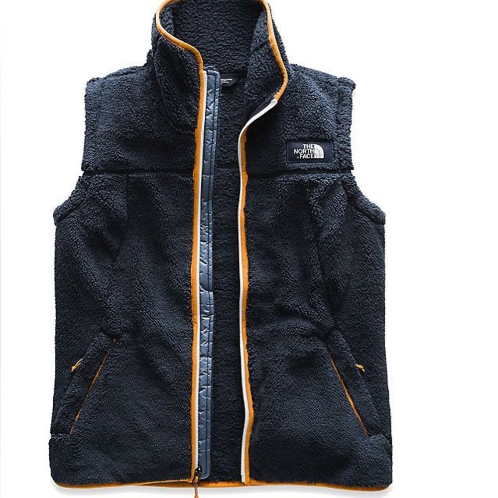 The Northface Women’s Campshire Fleece Vest in M
